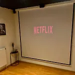 Chez Sophie, Avec Jacuzzi Et Salle Cinema Appartement