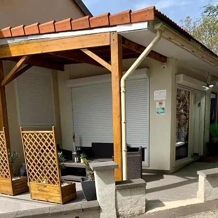 Διαμέρισμα Chez Sophie, Avec Jacuzzi Et Salle Cinema