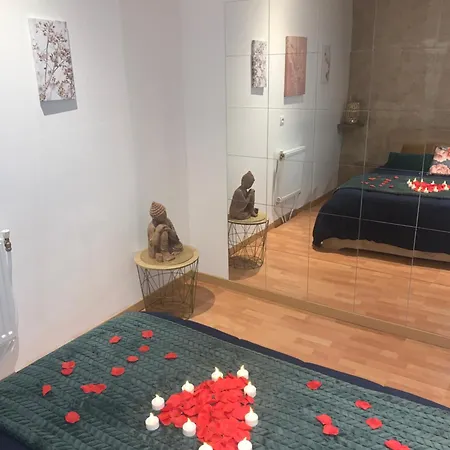 Chez Sophie, Avec Jacuzzi Et Salle Cinema Apartment *
