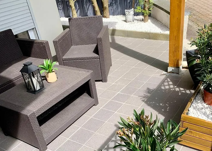 Chez Sophie, Avec Jacuzzi Et Salle Cinéma Appartement Altviller